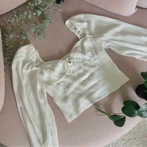 Aritzia - Novella Blouse - Light Birch - Size XS - NWOT